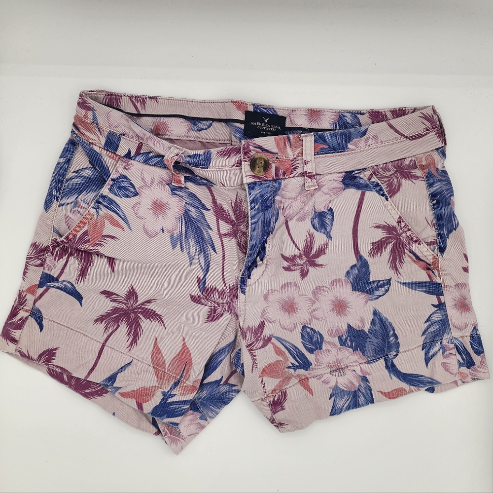 American Eagle Outfitters Pink Floral Women's Shorts